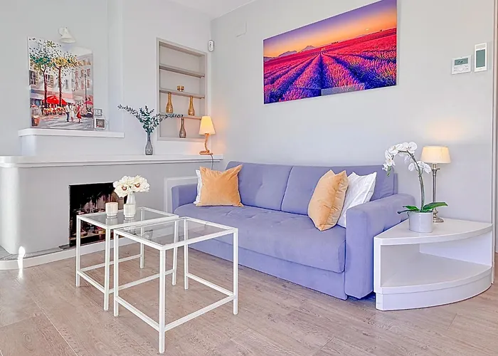 Bonaire Penthouse 2 Terraces Steps From