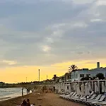 Apartment Bonaire Penthouse 2 Terraces Steps From Sitges