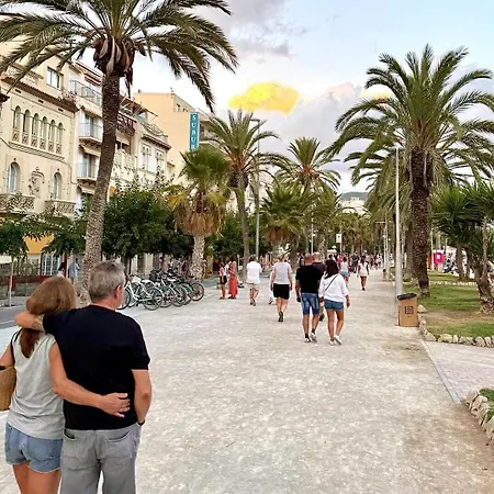 Apartman Bonaire Penthouse 2 Terraces Steps From Sitges