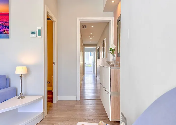 Bonaire Penthouse 2 Terraces Steps From *